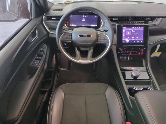 new 2025 Jeep Grand Cherokee car, priced at $38,308