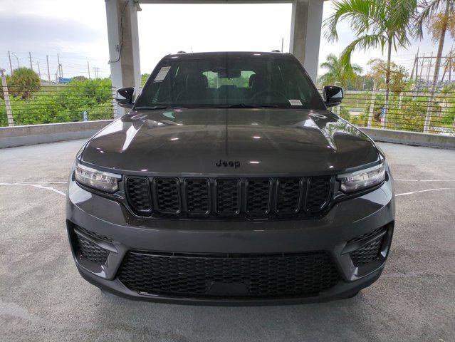 new 2025 Jeep Grand Cherokee car, priced at $35,161