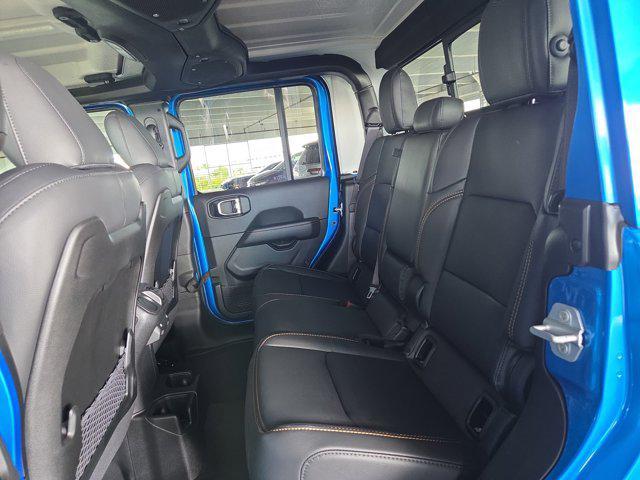 new 2025 Jeep Gladiator car, priced at $47,200