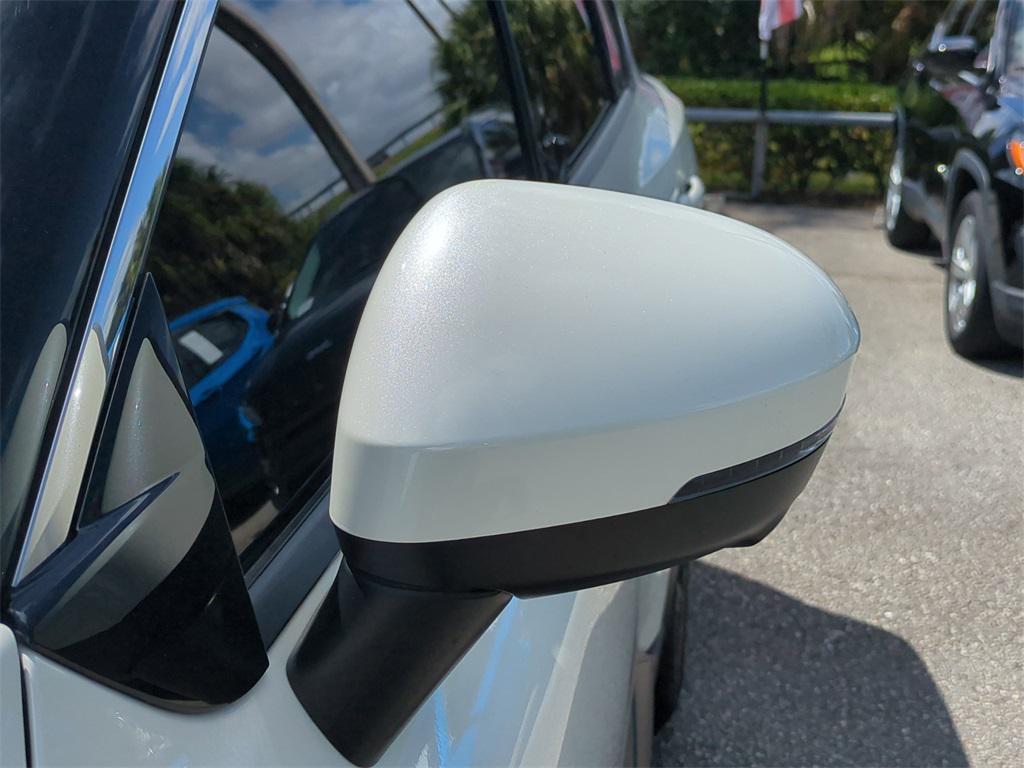 used 2021 Nissan Rogue car, priced at $18,024