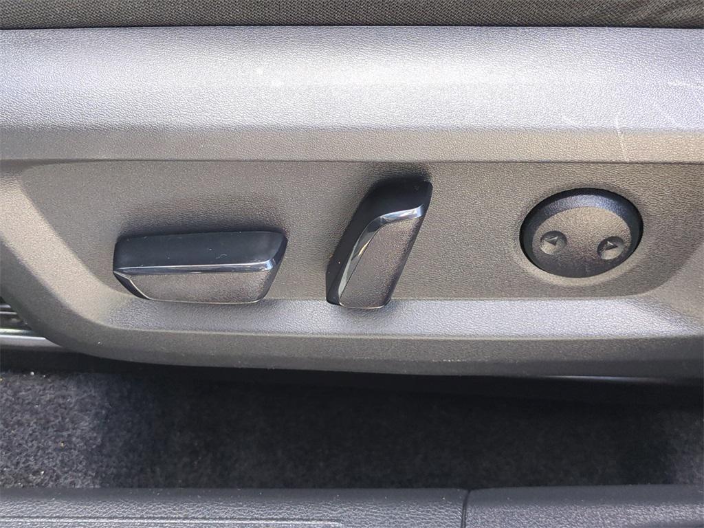 used 2021 Nissan Rogue car, priced at $18,024