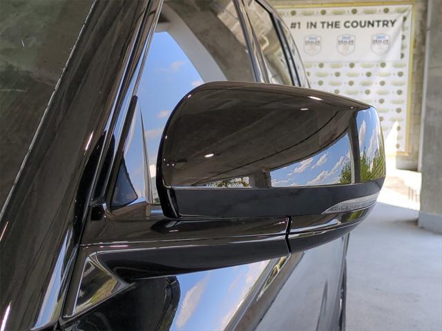 new 2025 Jeep Grand Cherokee car, priced at $40,976