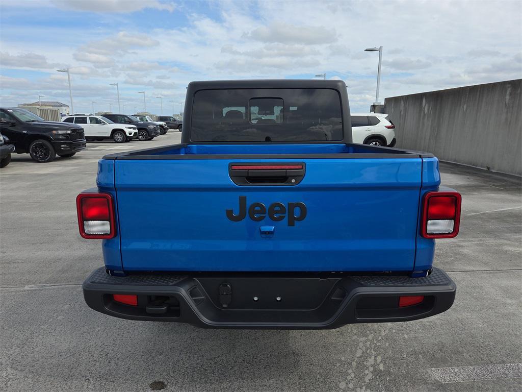new 2025 Jeep Gladiator car, priced at $44,300