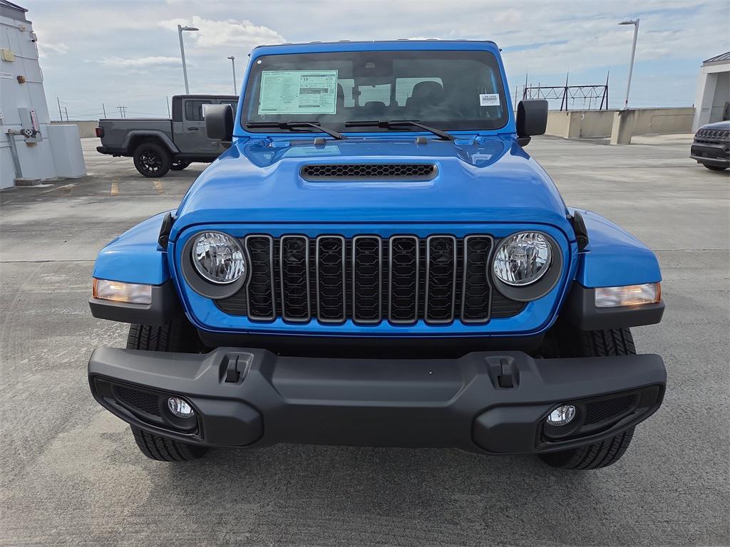 new 2025 Jeep Gladiator car, priced at $44,300