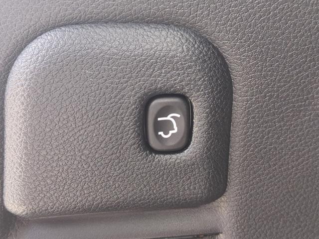 used 2021 Jeep Grand Cherokee car, priced at $25,589