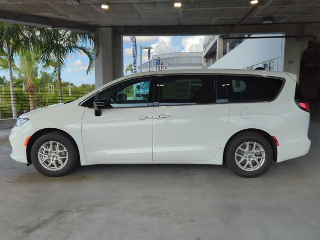 new 2025 Chrysler Pacifica car, priced at $37,995