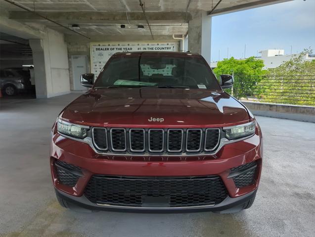 new 2024 Jeep Grand Cherokee car, priced at $37,986