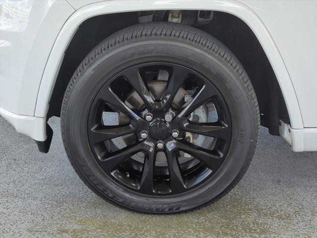 used 2020 Jeep Grand Cherokee car, priced at $29,588