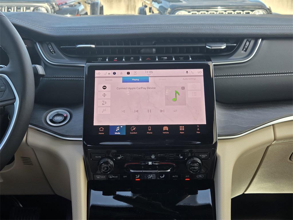 new 2025 Jeep Grand Cherokee car, priced at $36,609