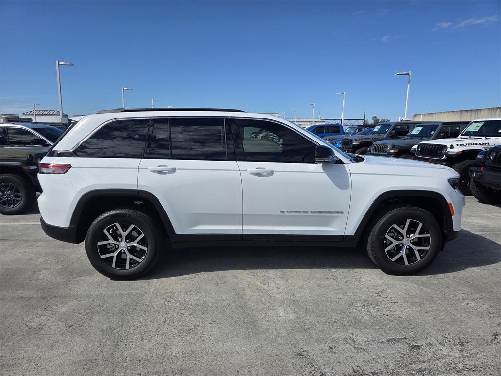 new 2025 Jeep Grand Cherokee car, priced at $36,609