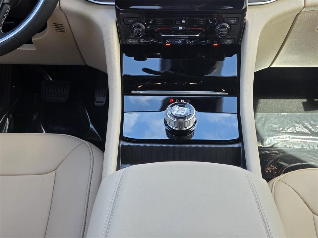 new 2025 Jeep Grand Cherokee car, priced at $36,609