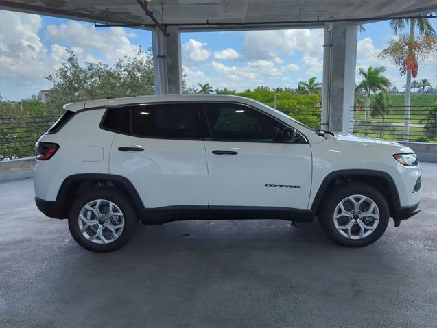 new 2025 Jeep Compass car, priced at $27,495