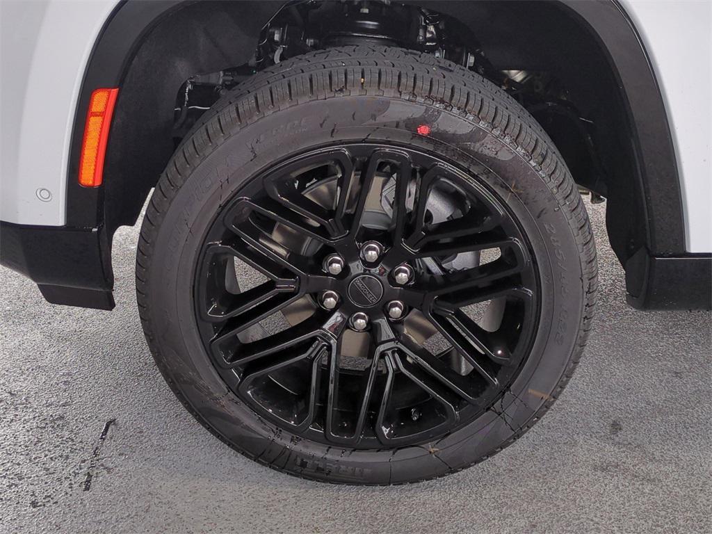 new 2025 Jeep Wagoneer L car, priced at $71,652