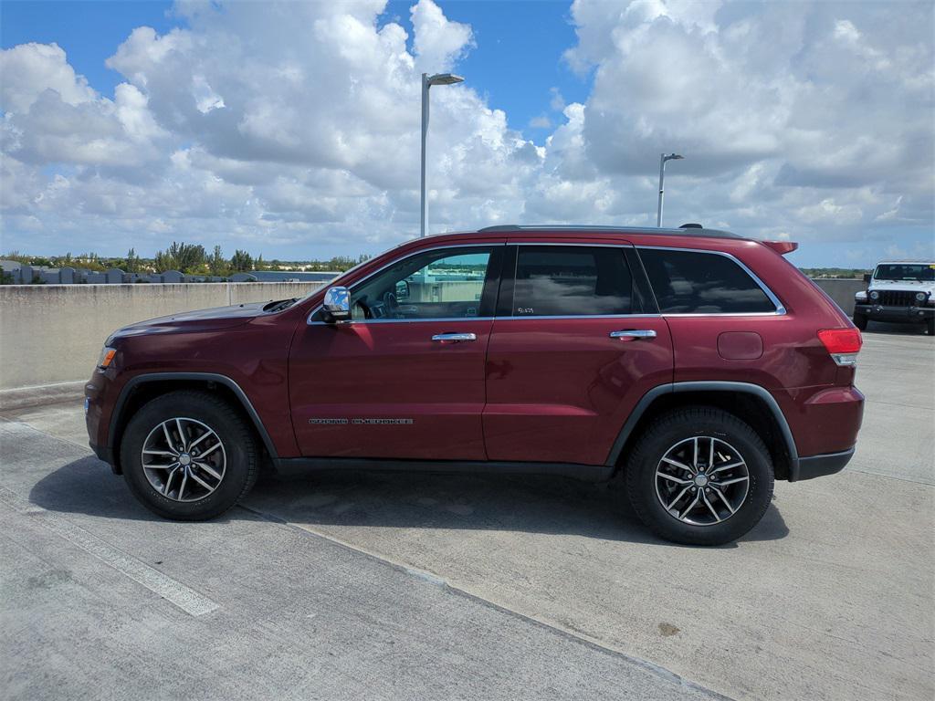 used 2017 Jeep Grand Cherokee car, priced at $17,994