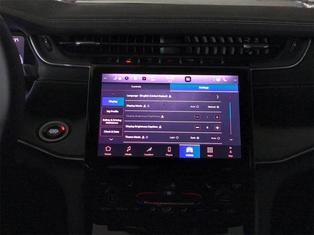 new 2025 Jeep Grand Cherokee L car, priced at $39,695