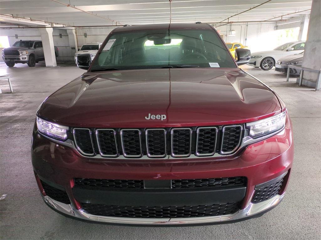 new 2025 Jeep Grand Cherokee L car, priced at $39,695