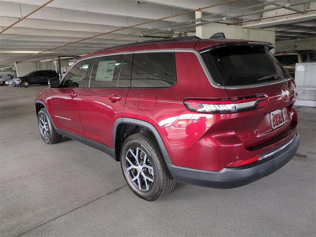 new 2025 Jeep Grand Cherokee L car, priced at $39,695