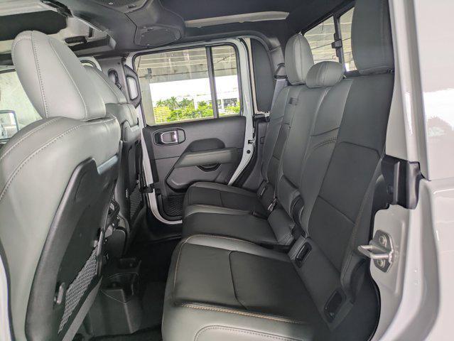 new 2025 Jeep Gladiator car, priced at $51,286