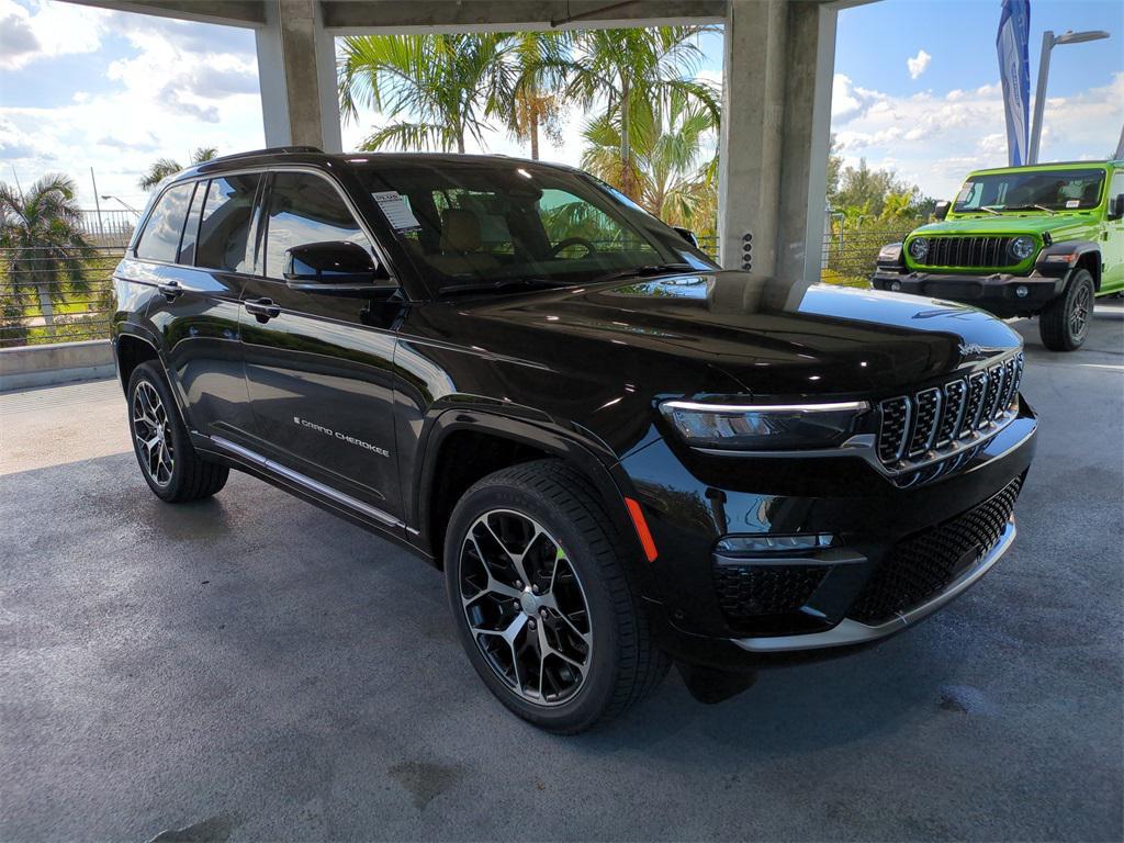 new 2025 Jeep Grand Cherokee car, priced at $62,292