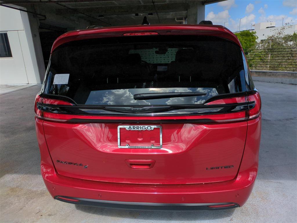 new 2025 Chrysler Pacifica car, priced at $41,839