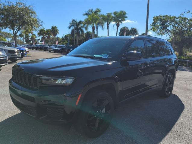 used 2023 Jeep Grand Cherokee L car, priced at $31,998