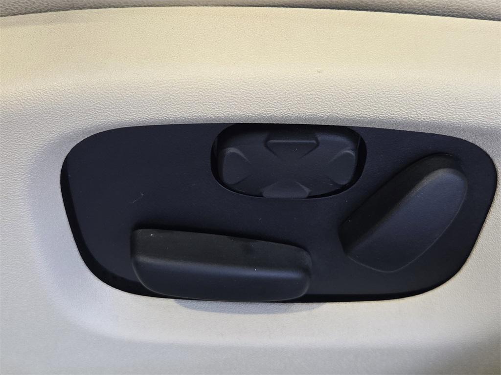 used 2014 Lincoln MKS car, priced at $11,330