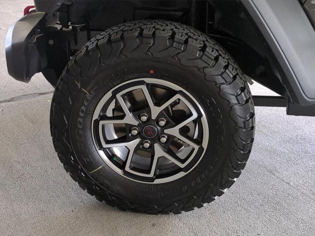 new 2025 Jeep Wrangler car, priced at $53,464