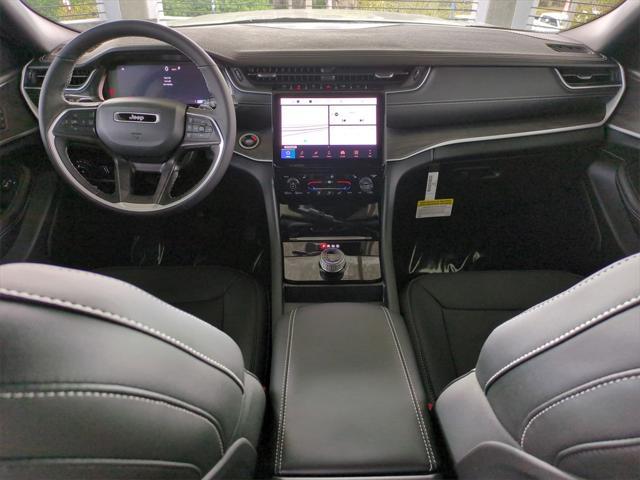 new 2025 Jeep Grand Cherokee car, priced at $39,623