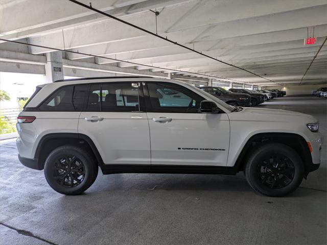 new 2025 Jeep Grand Cherokee car, priced at $36,022