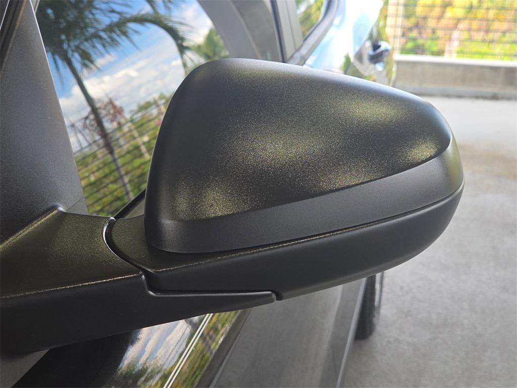 used 2021 Chevrolet TrailBlazer car, priced at $14,901