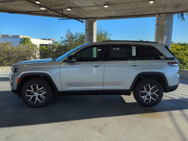 new 2024 Jeep Grand Cherokee car, priced at $45,135