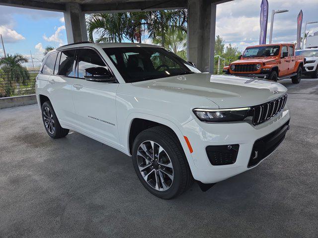 new 2025 Jeep Grand Cherokee car