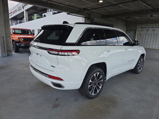 new 2025 Jeep Grand Cherokee car