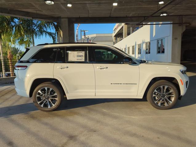 new 2025 Jeep Grand Cherokee car, priced at $54,526