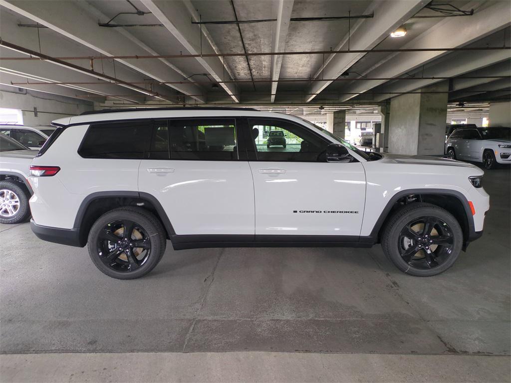 new 2025 Jeep Grand Cherokee L car, priced at $44,213