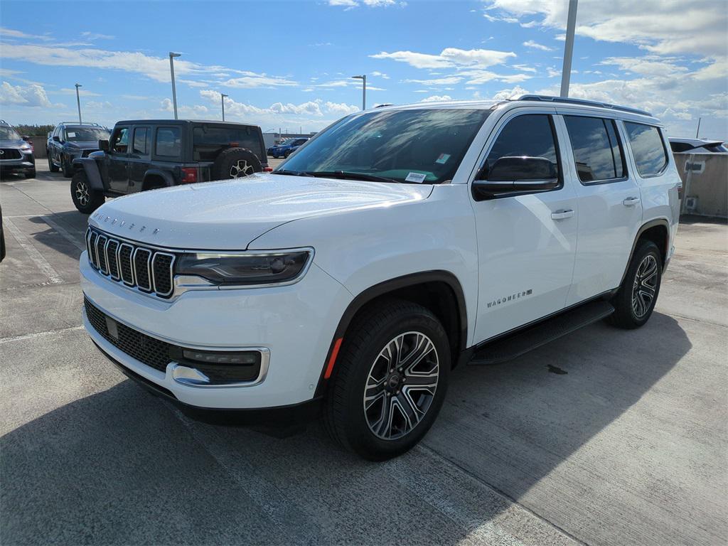 used 2025 Jeep Wagoneer car, priced at $58,626