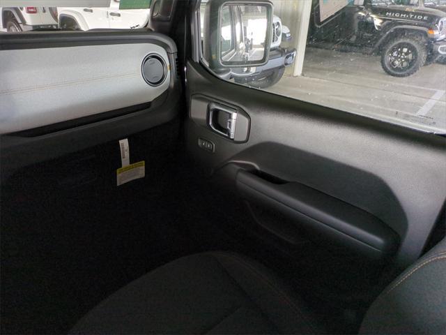 new 2025 Jeep Wrangler car, priced at $36,959