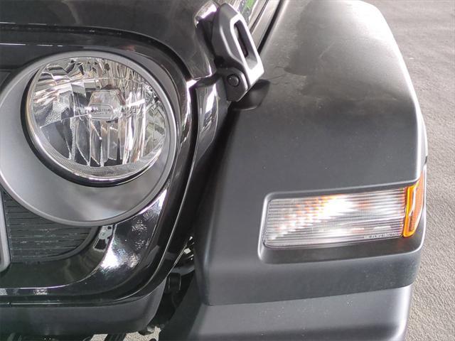 new 2025 Jeep Wrangler car, priced at $36,959