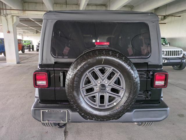 new 2025 Jeep Wrangler car, priced at $36,959