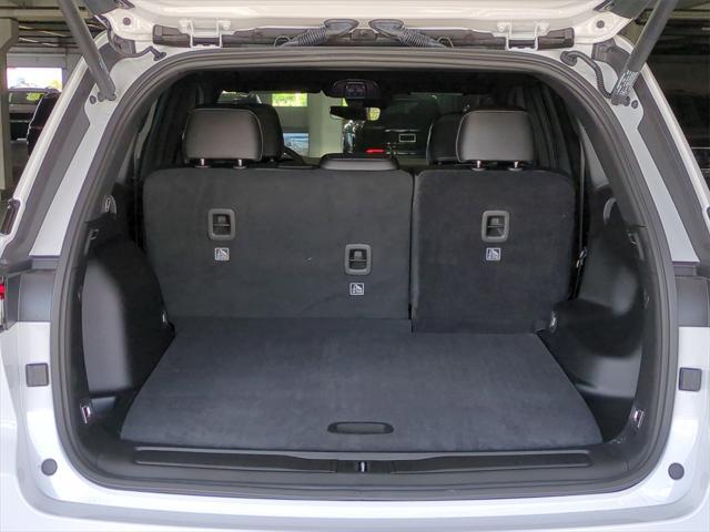 new 2025 Jeep Grand Cherokee car, priced at $40,625