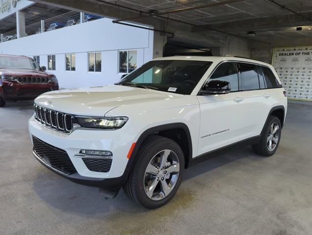 new 2025 Jeep Grand Cherokee car, priced at $42,838