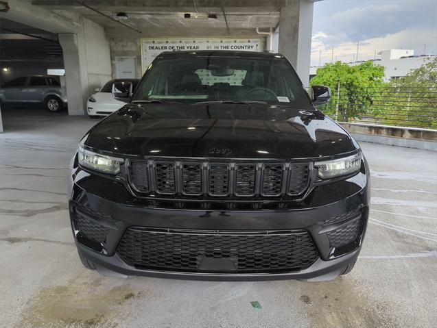 new 2024 Jeep Grand Cherokee car, priced at $36,277