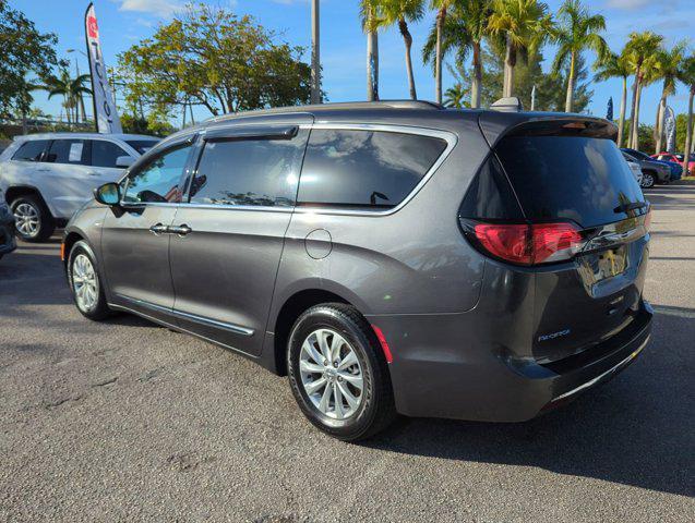 used 2017 Chrysler Pacifica car, priced at $10,998