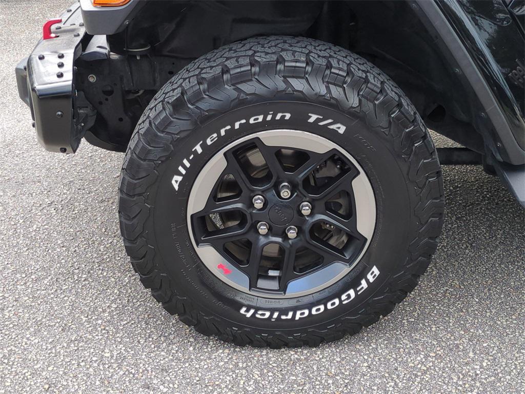 used 2018 Jeep Wrangler Unlimited car, priced at $28,381