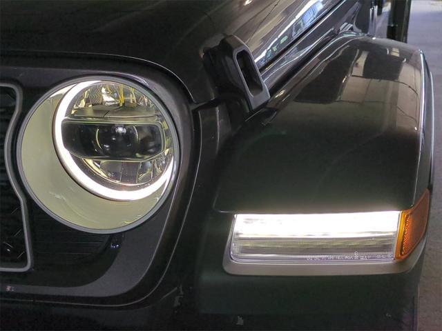 new 2025 Jeep Wrangler car, priced at $47,409