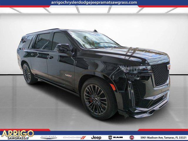 used 2023 Cadillac Escalade ESV car