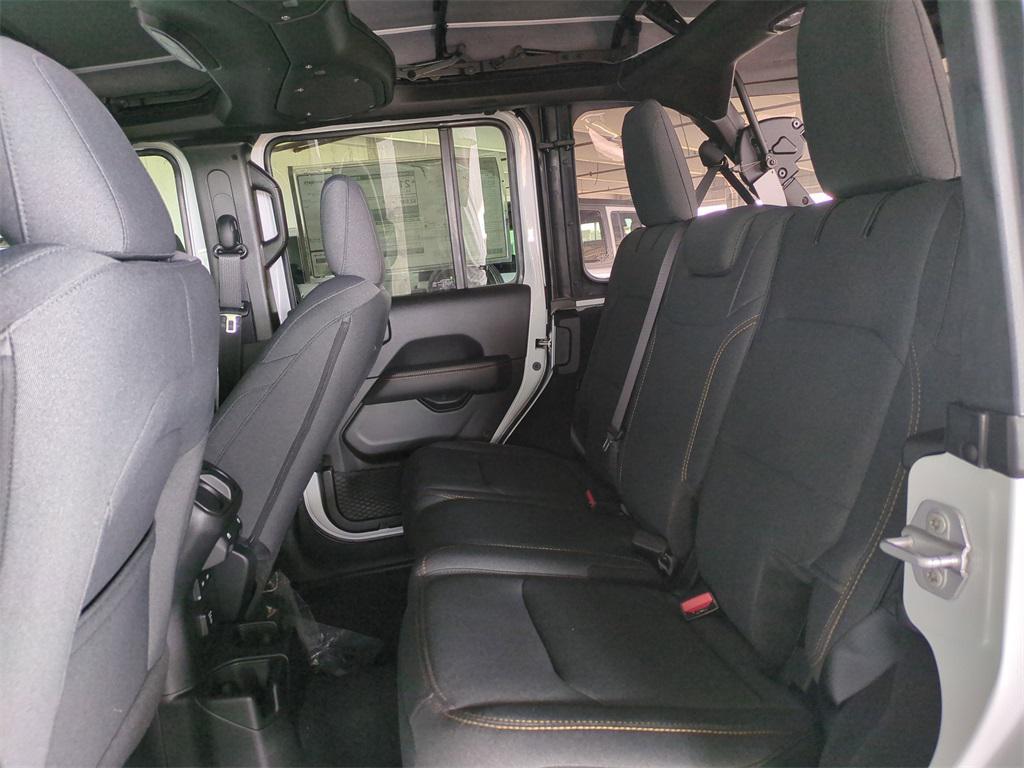 new 2025 Jeep Wrangler car, priced at $46,021