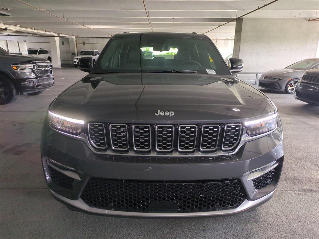 new 2025 Jeep Grand Cherokee car, priced at $58,775