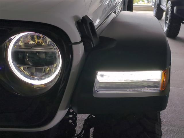 new 2025 Jeep Wrangler car, priced at $46,442