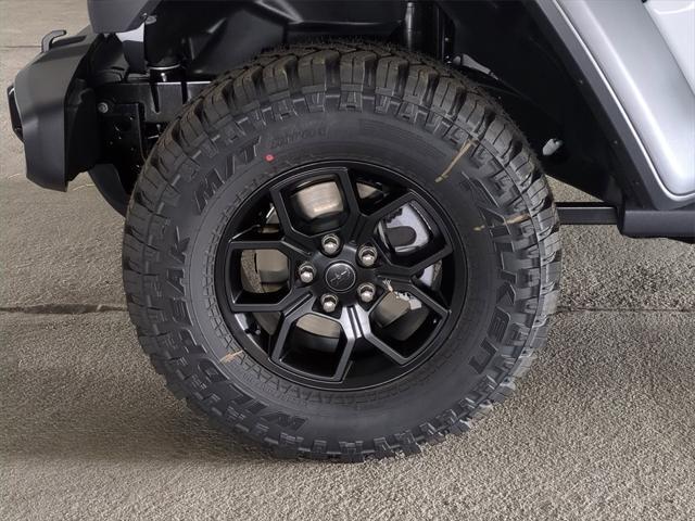 new 2025 Jeep Wrangler car, priced at $46,442